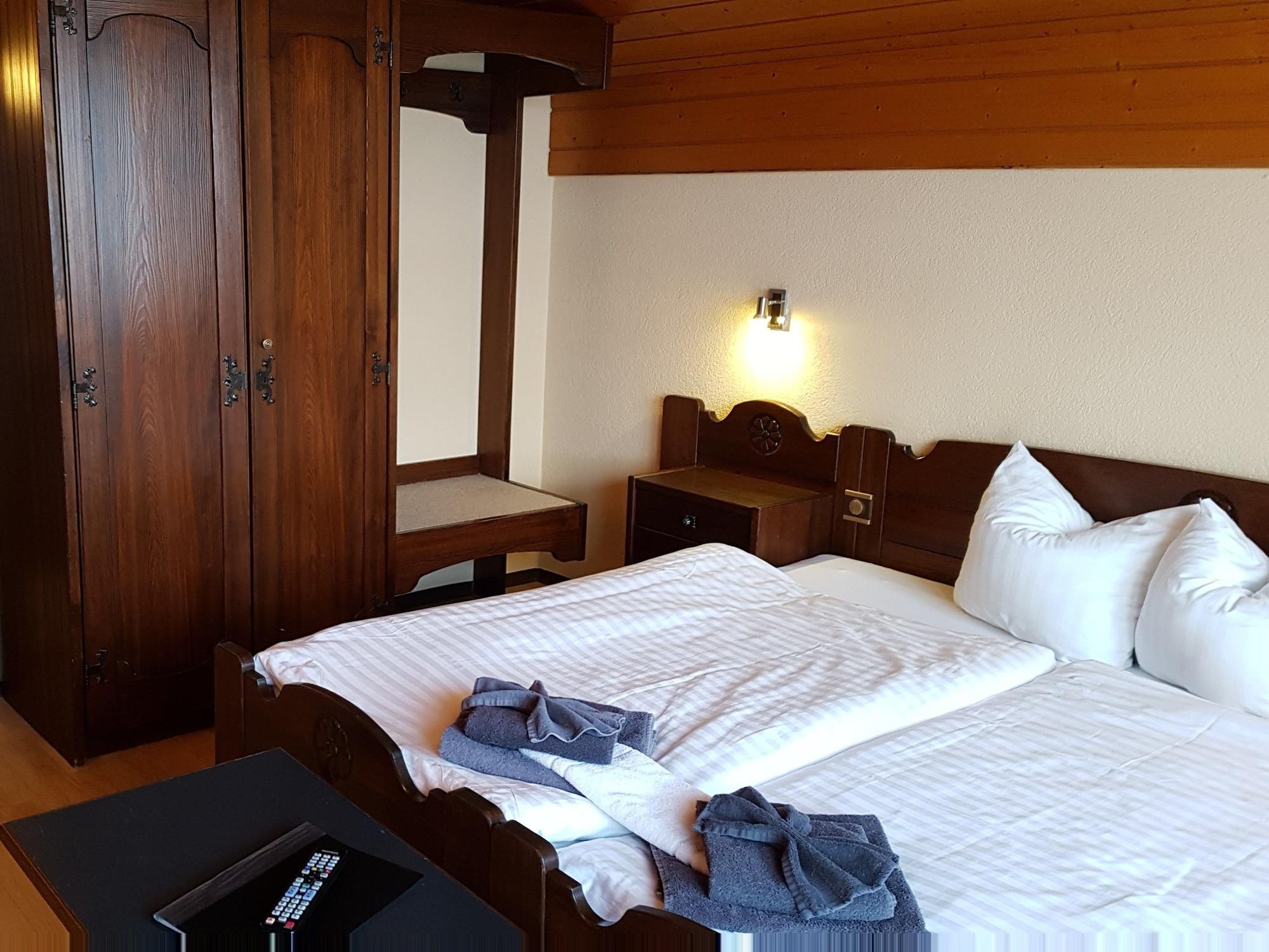 Hotel Europa Saas Fee Exteriör bild