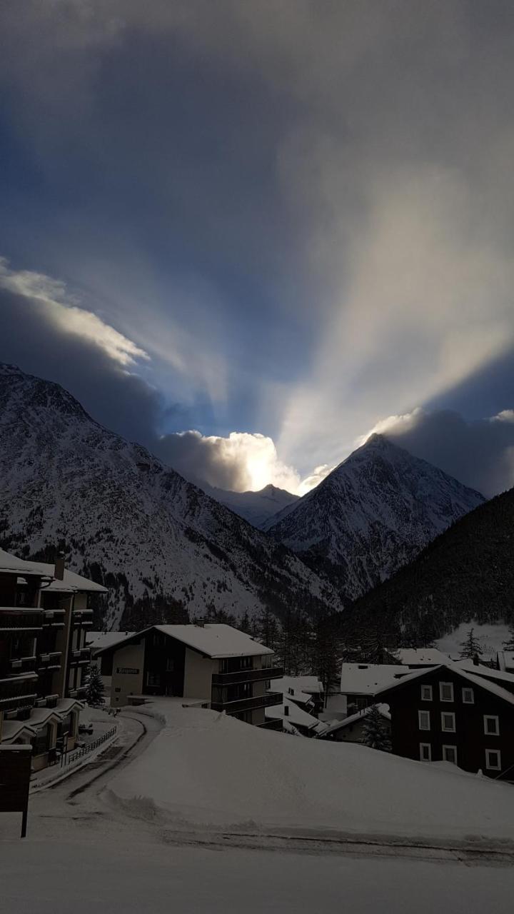 Hotel Europa Saas Fee Exteriör bild
